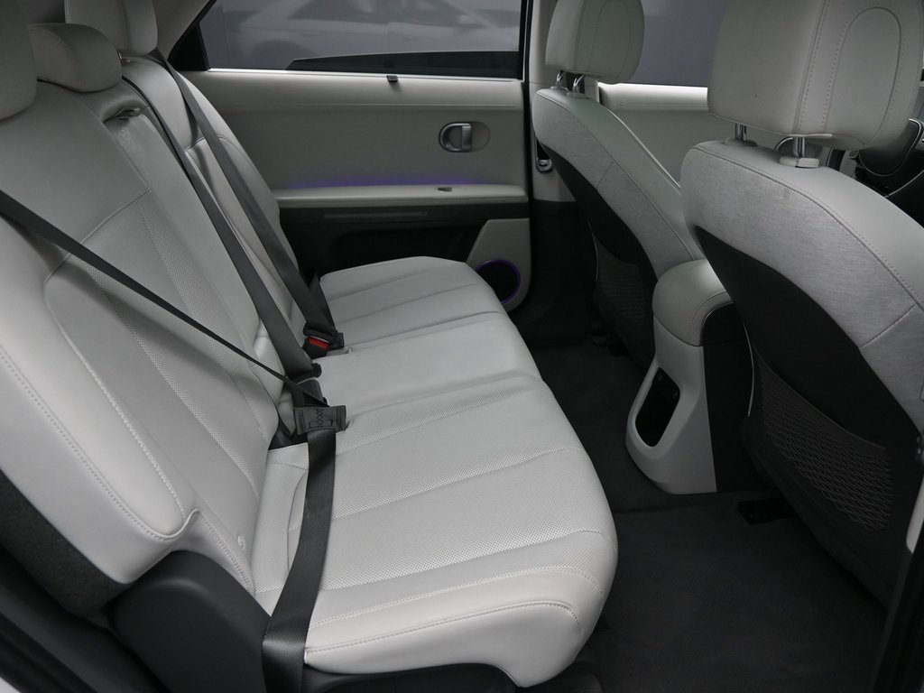 Used 2024 Hyundai Ioniq 5 Limited image 32