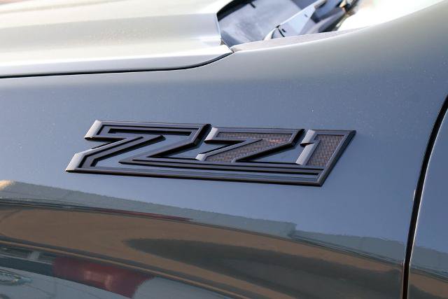 Used 2025 Chevrolet Silverado 1500 LTZ AWD/4WD image 4
