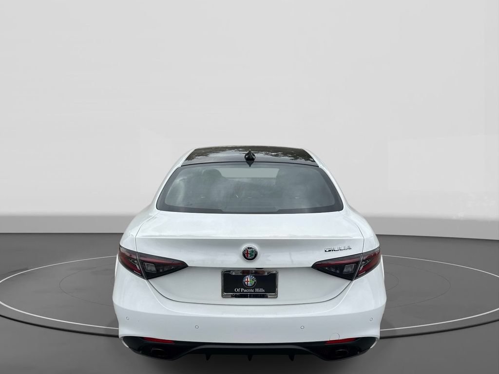 New 2026 Alfa Romeo Giulia w/ Driving Assist Package RWD image 5