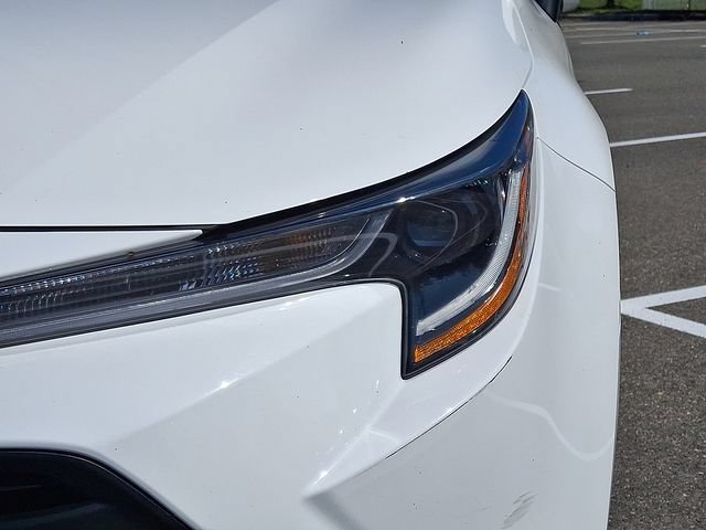 Used 2025 Toyota Corolla LE FWD image 9