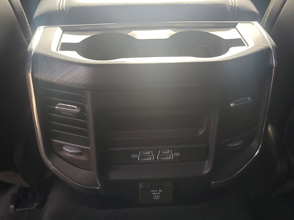 Used 2024 RAM 1500 Laramie image 16