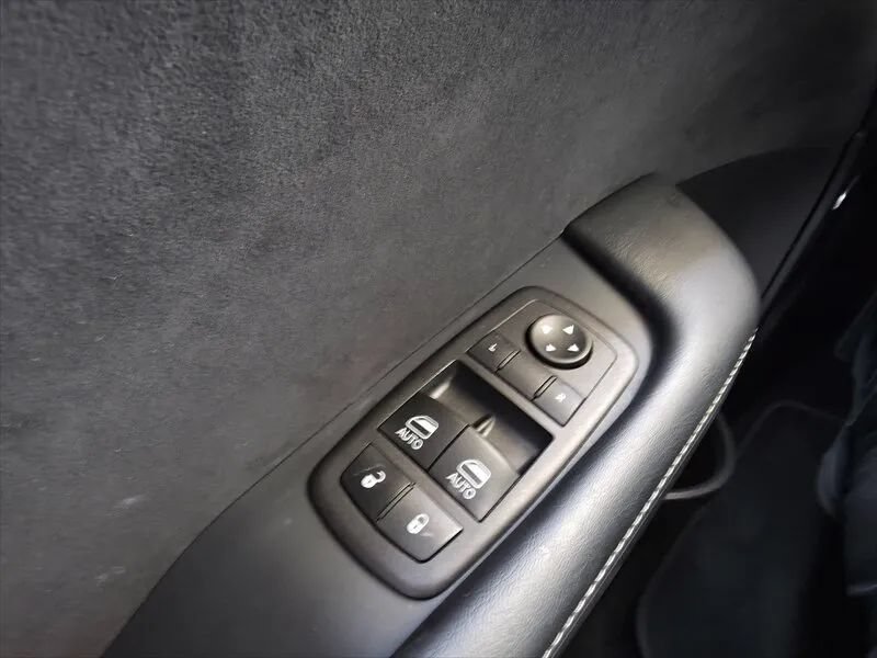 Used 2023 Dodge Challenger SRT Hellcat w/ Driver Convenience Group RWD image 19