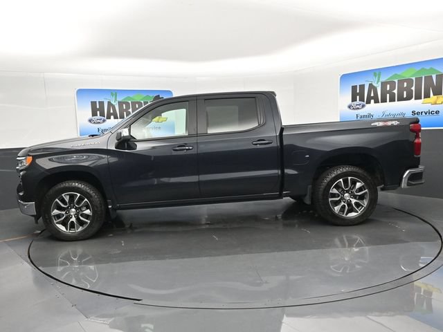 Used 2023 Chevrolet Silverado 1500 LT AWD/4WD image 2
