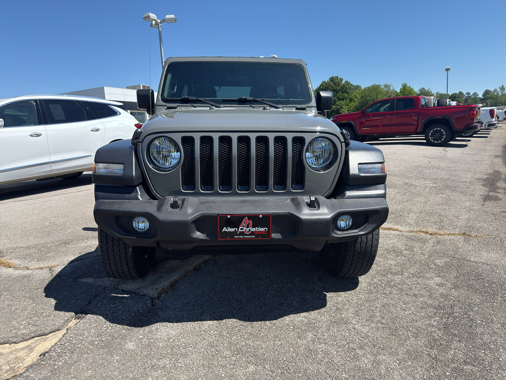 Used 2020 Jeep Wrangler Unlimited Sport AWD/4WD image 4