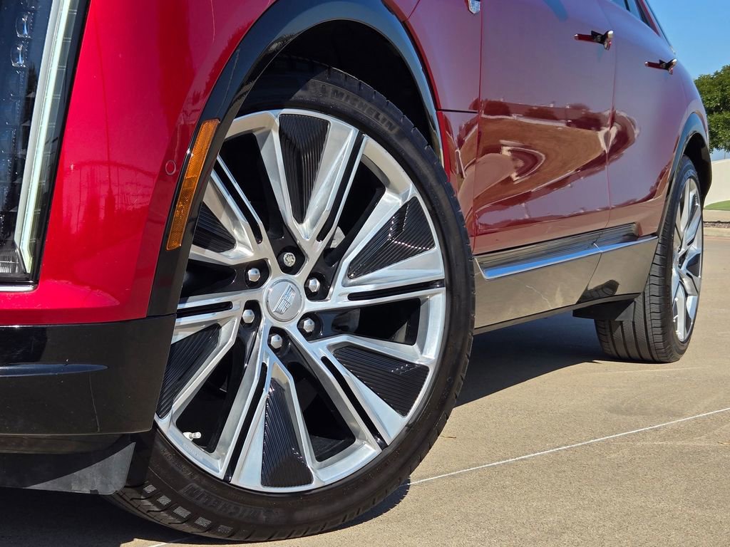 Certified 2024 Cadillac Lyriq Luxury w/ LPO, Floor Liner Package image 8