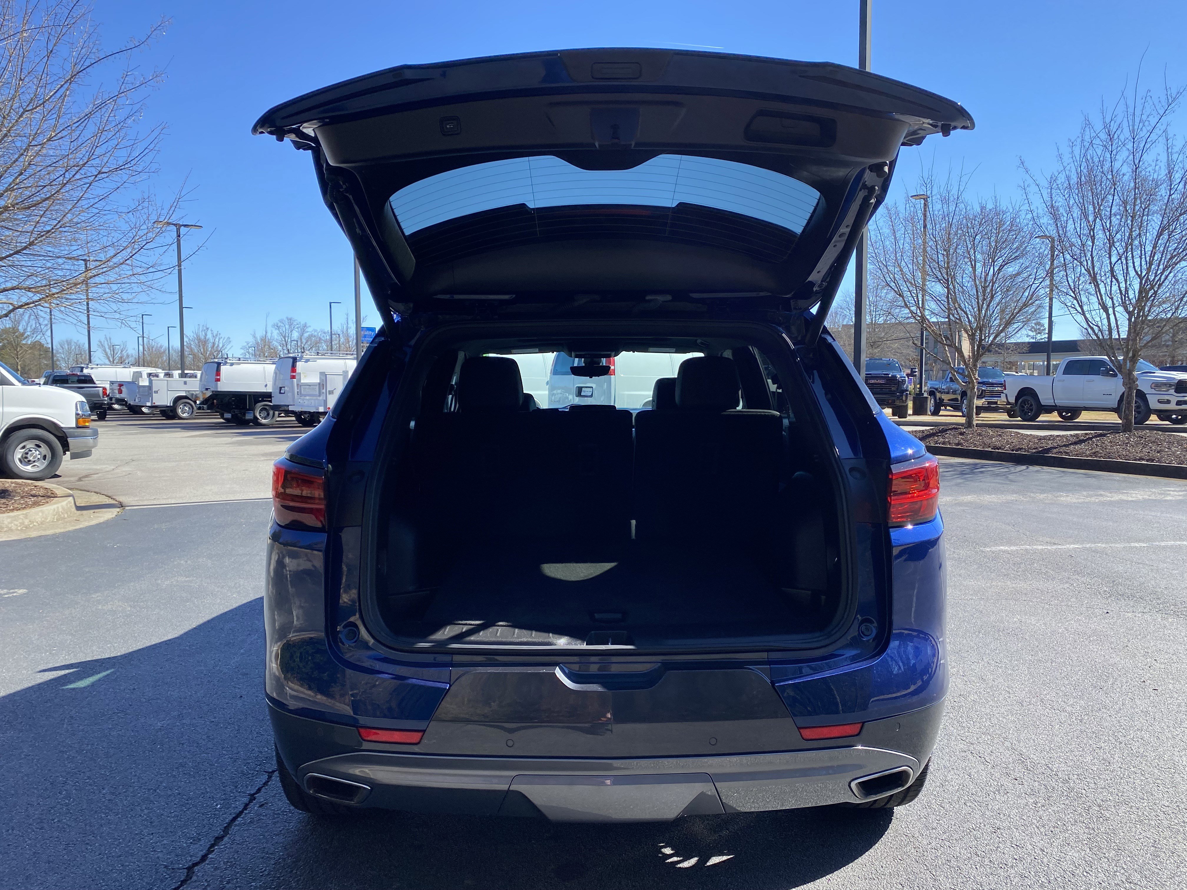 Used 2023 Chevrolet Blazer Premier w/ Driver Confidence II Package image 11