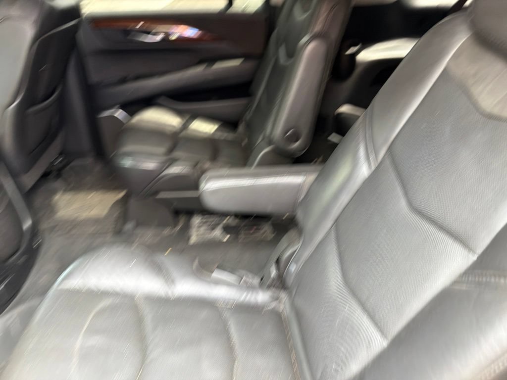 Used 2016 Cadillac Escalade ESV Premium AWD/4WD image 24