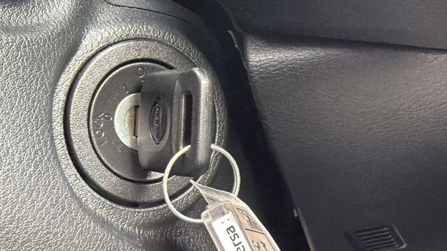 Used 2025 Nissan Versa S w/ Trunk Package image 17