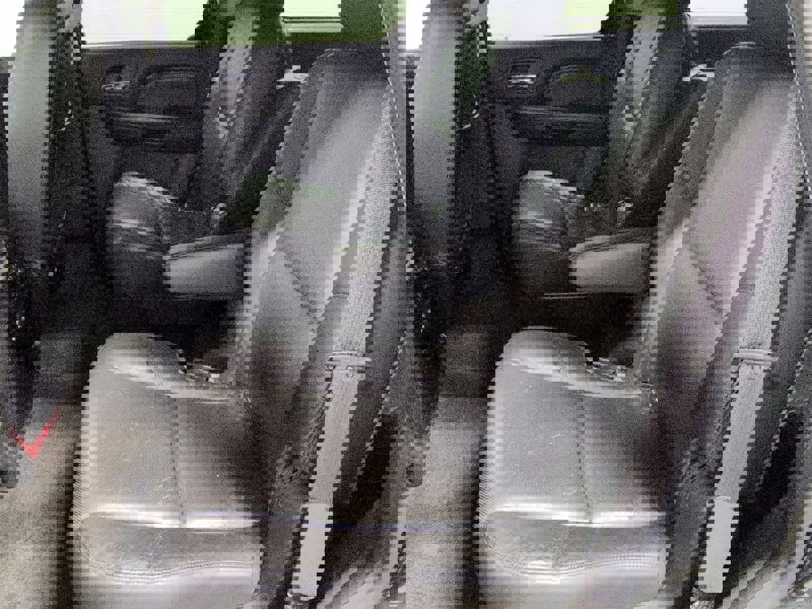 Used 2012 Cadillac Escalade Luxury image 21