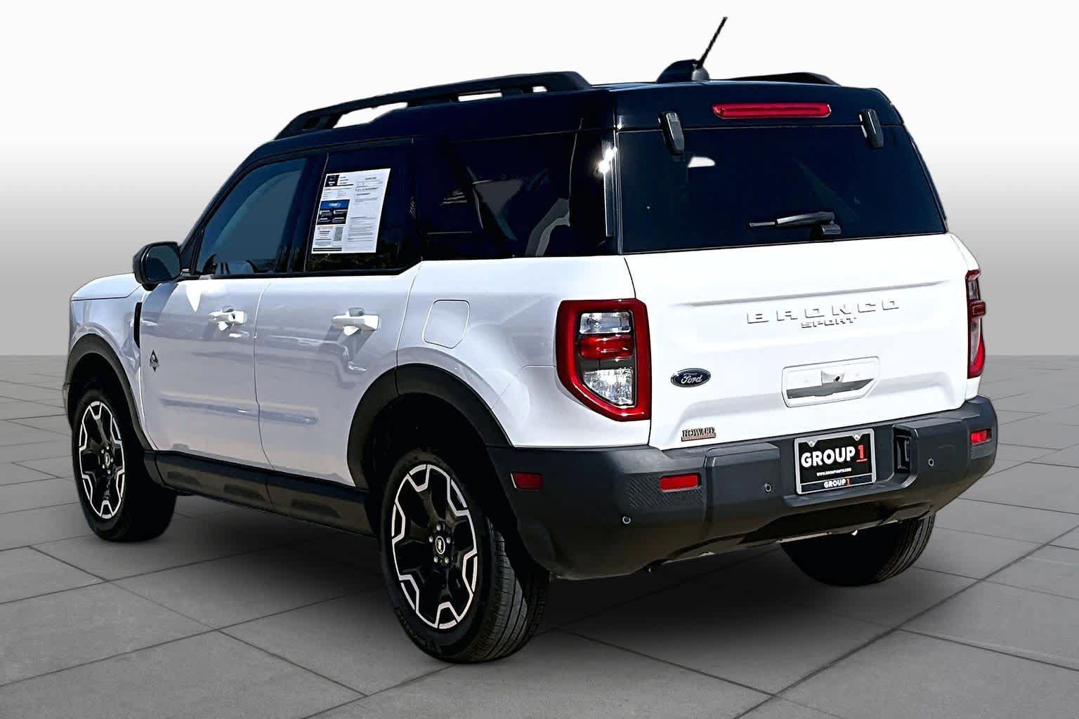 Used 2025 Ford Bronco Sport Outer Banks w/ Outer Banks Tech Package+ AWD/4WD image 11