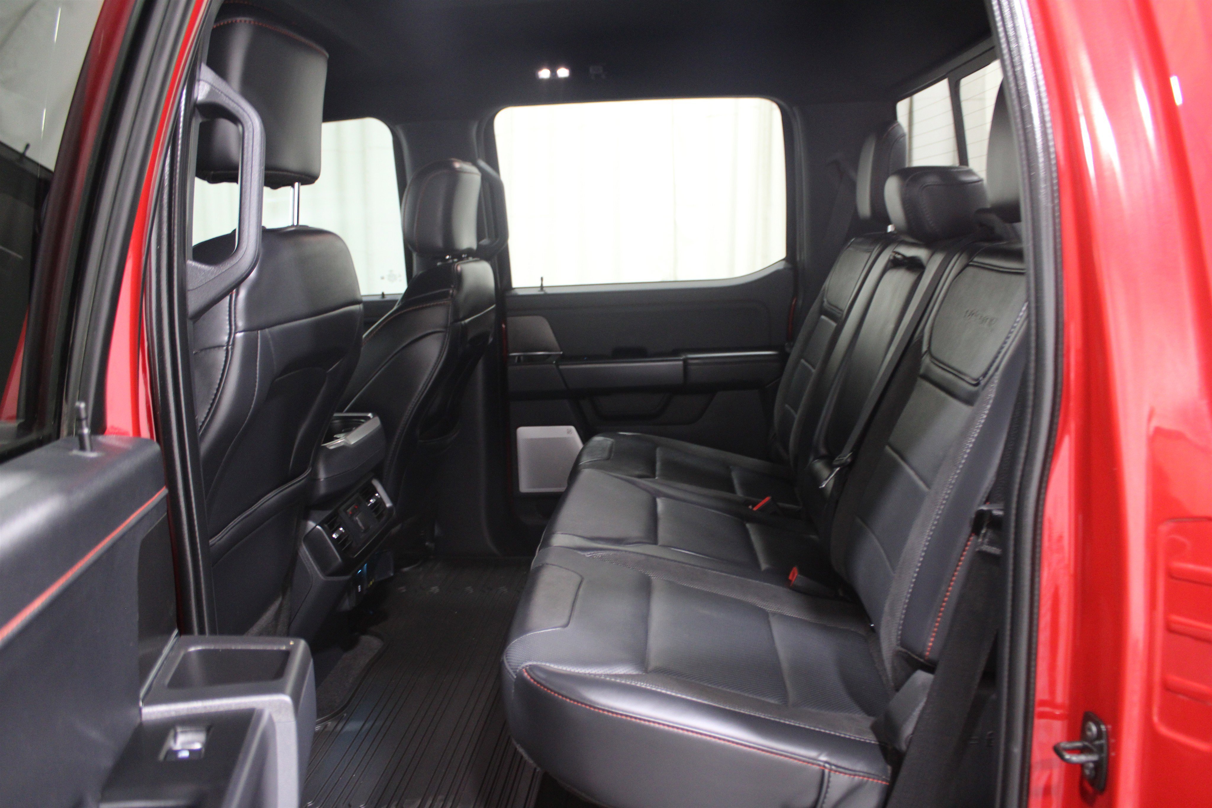 Used 2025 Ford F150 Raptor image 19