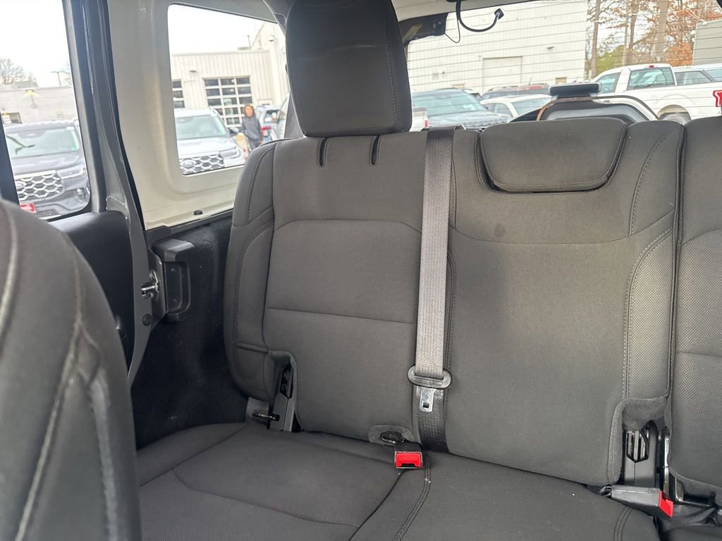 Used 2021 Jeep Wrangler Unlimited Sport image 36