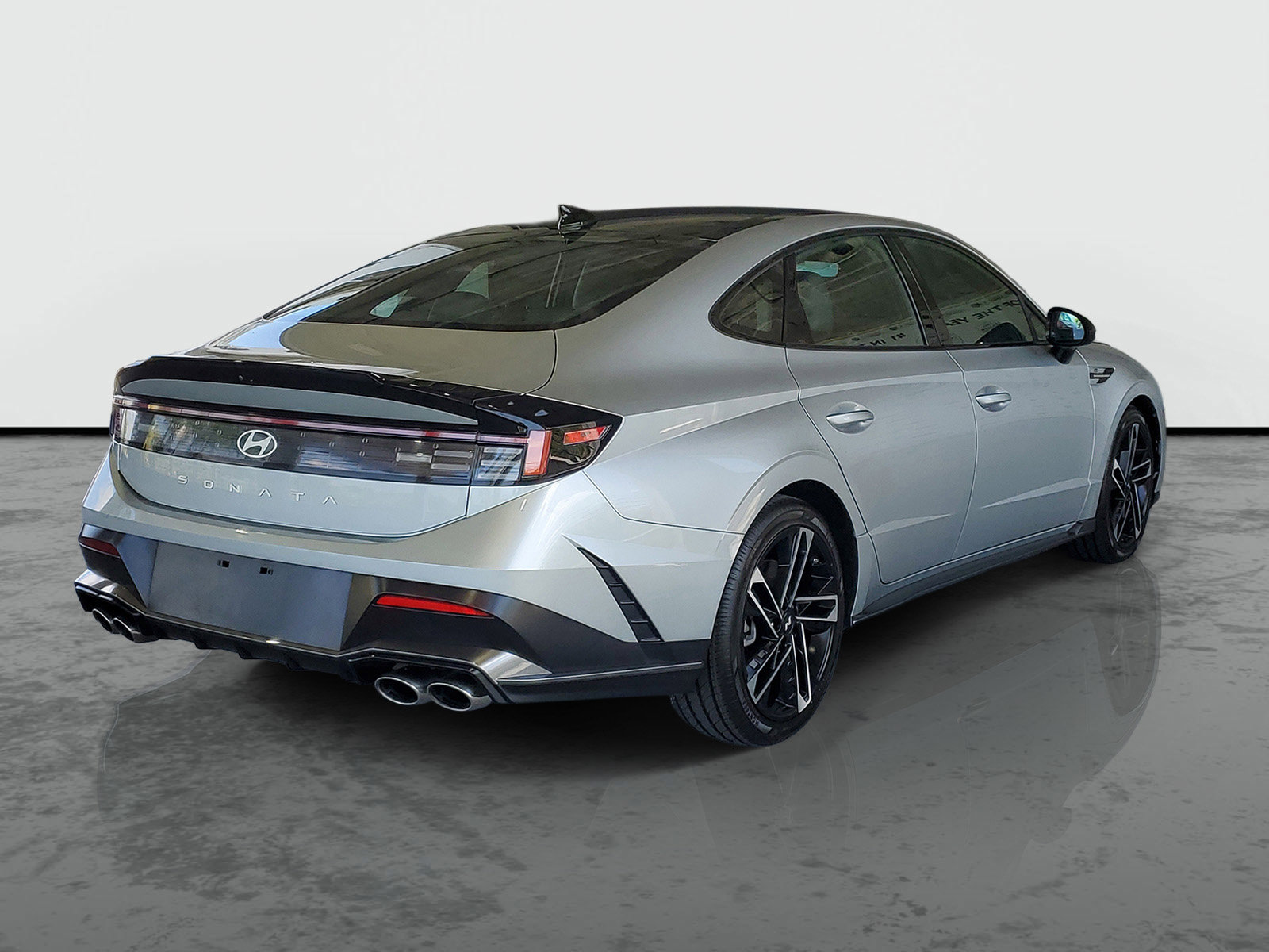 Used 2024 Hyundai Sonata N Line FWD image 2