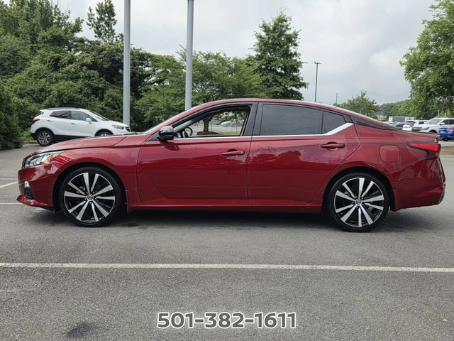 Used 2022 Nissan Altima 2.0 SR FWD image 2