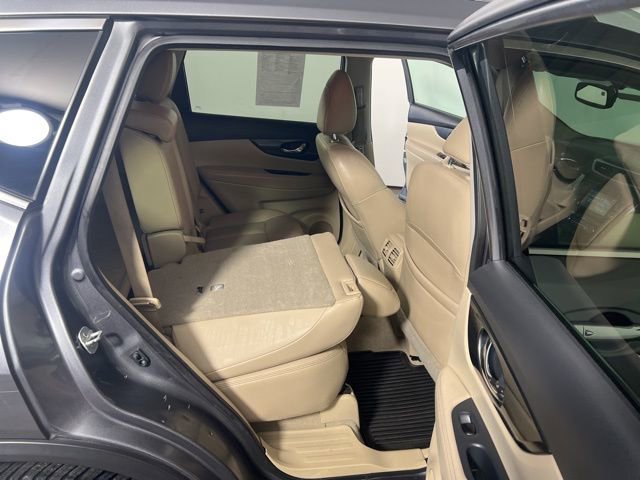 Used 2015 Nissan Rogue SL image 28