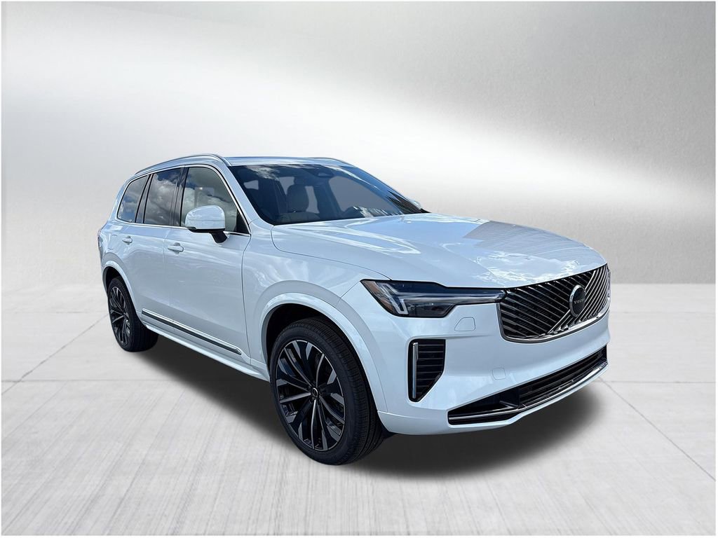 New 2026 Volvo XC90 T8 Core image 3