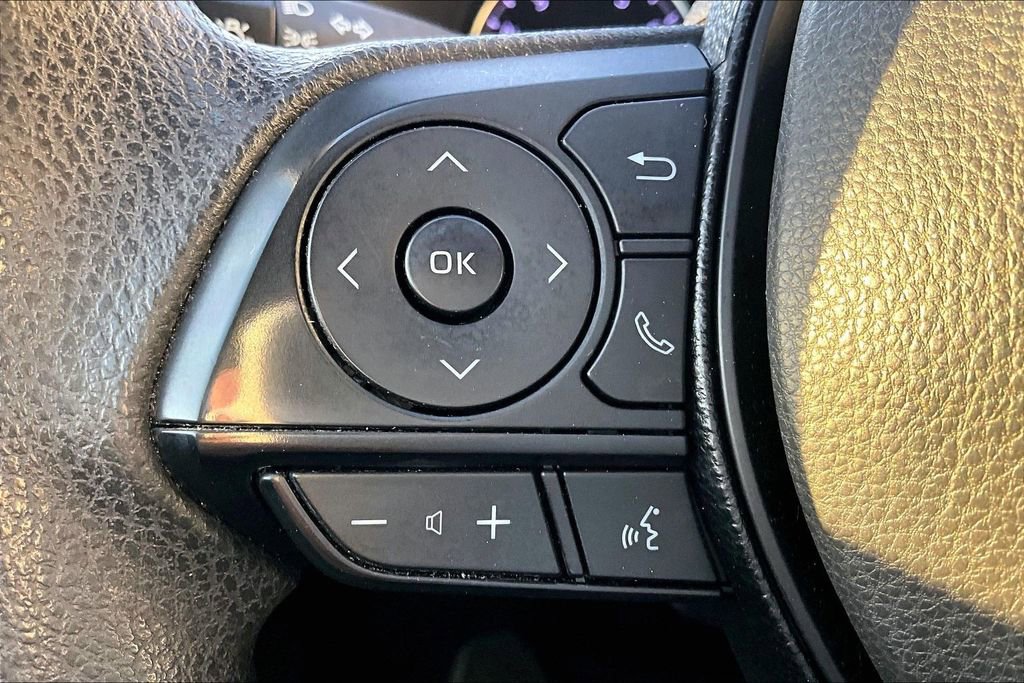 Used 2019 Toyota RAV4 LE image 24