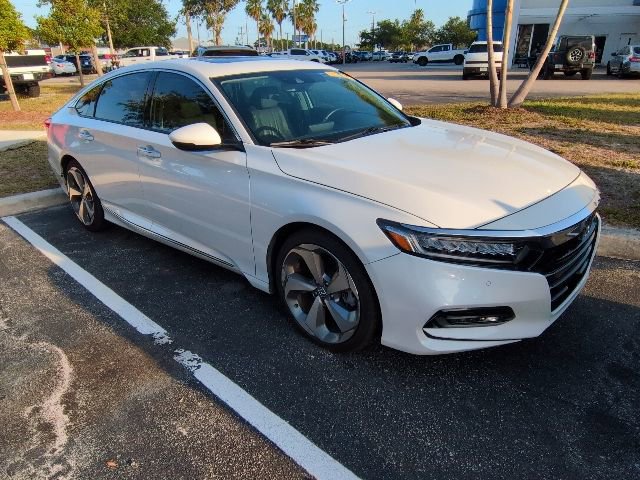 Used 2019 Honda Accord Touring image 1