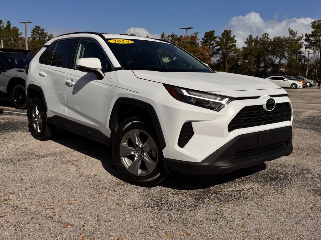 Used 2024 Toyota RAV4 XLE image 11