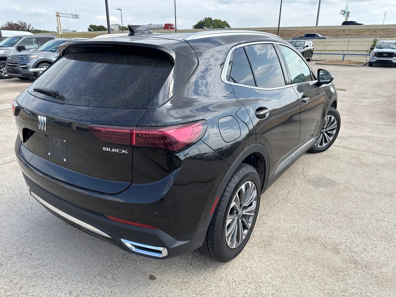 Used 2024 Buick Envision Preferred AWD/4WD image 11