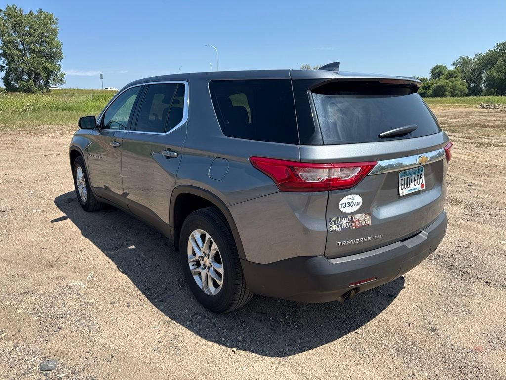 Used 2018 Chevrolet Traverse LS AWD/4WD image 8