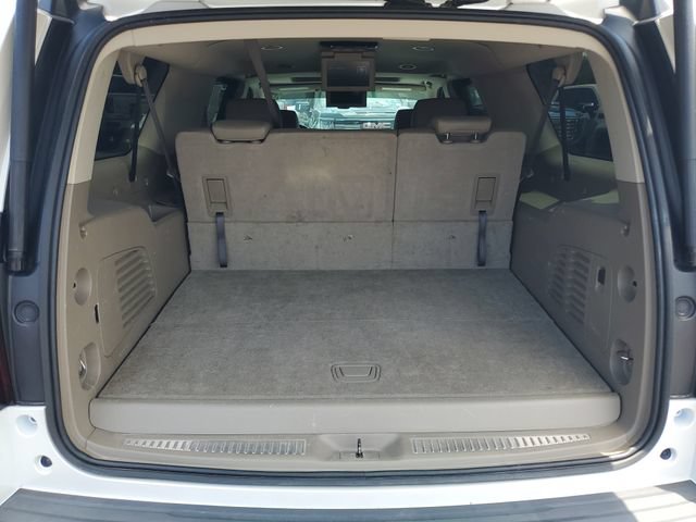 Used 2020 Chevrolet Suburban LT RWD image 32