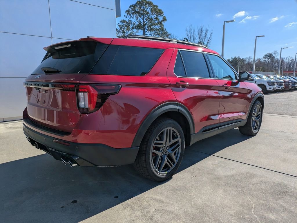 New 2026 Ford Explorer ST image 4
