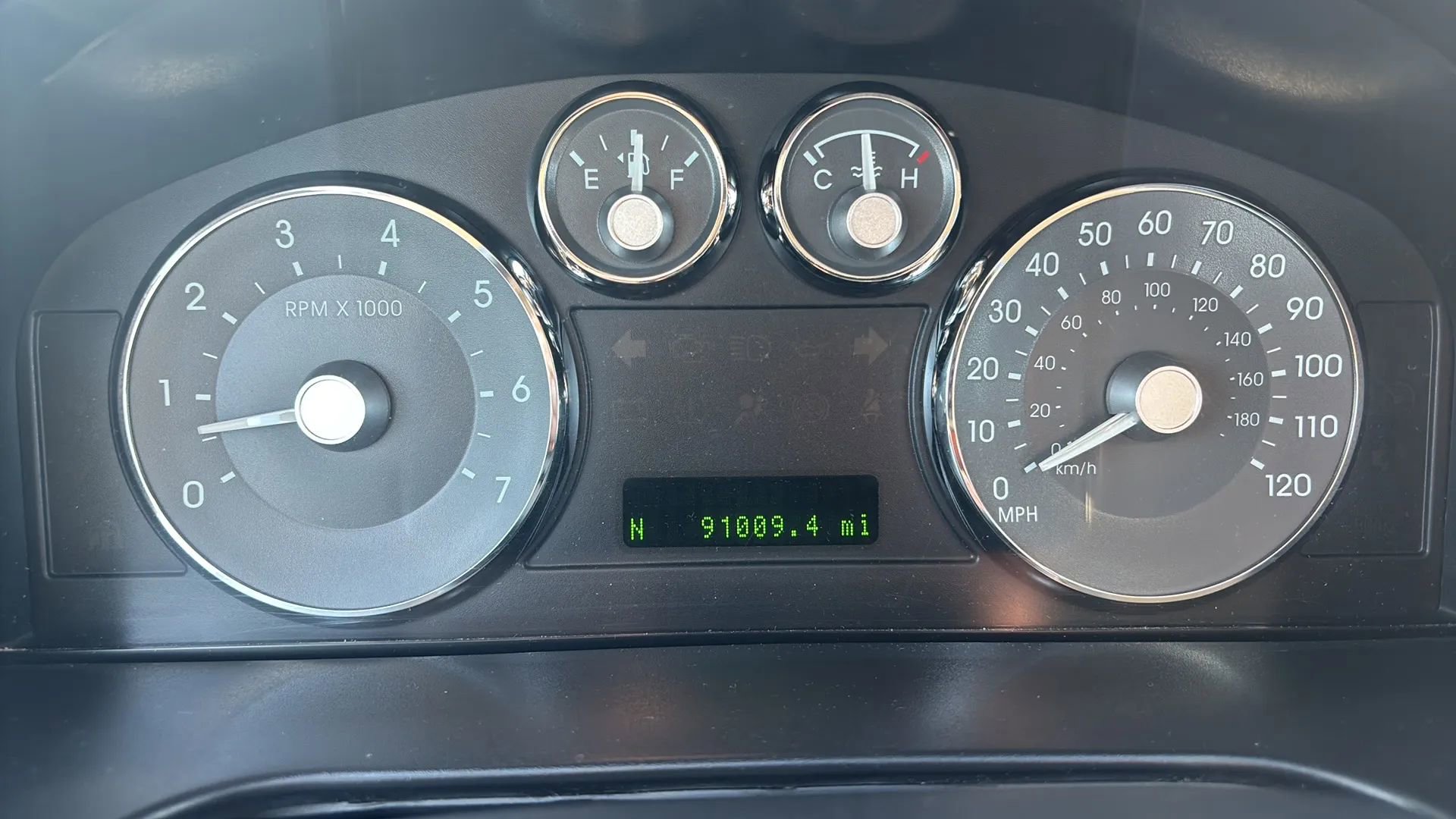 Used 2008 Mercury Milan Premier image 3