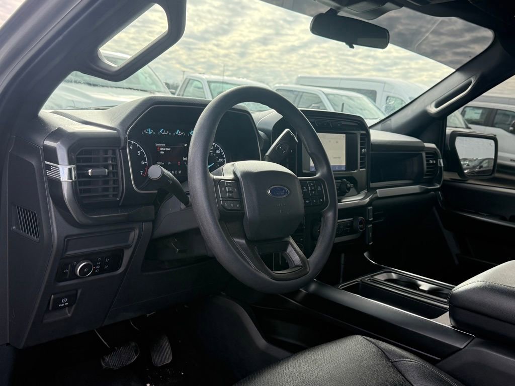 Used 2023 Ford F150 XL w/ STX Appearance Package image 5