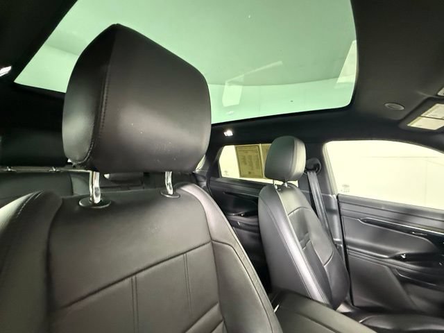 Used 2023 Land Rover Range Rover Evoque R-Dynamic S AWD/4WD image 32