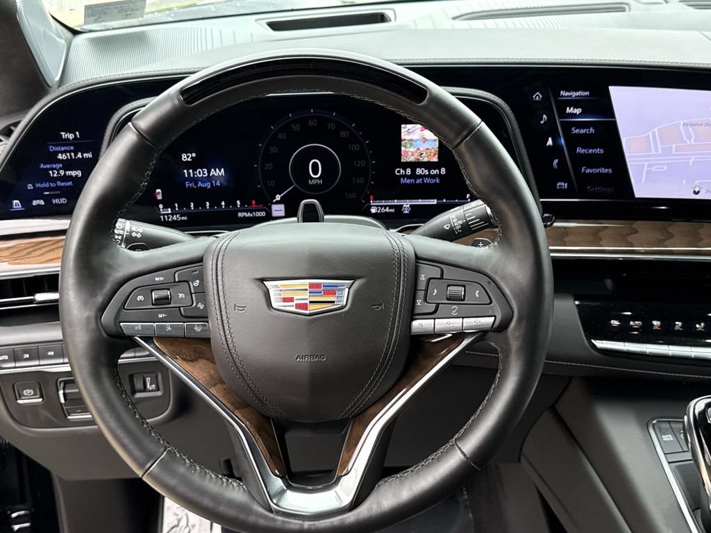 Used 2024 Cadillac Escalade ESV Sport Platinum w/ LPO, ONYX Package AWD/4WD image 32