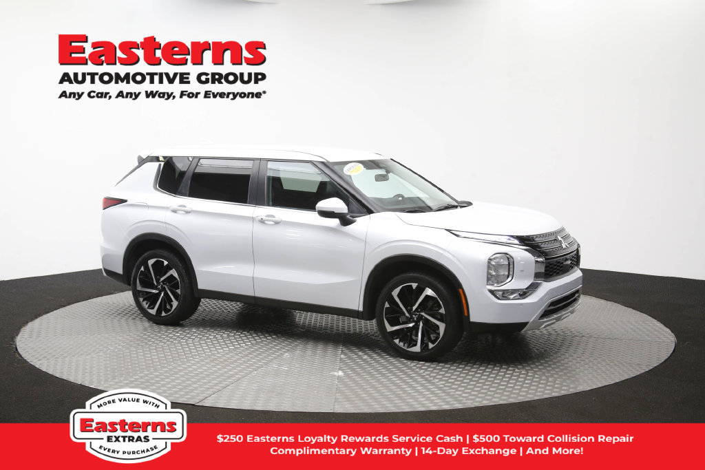 Used 2024 Mitsubishi Outlander SE AWD/4WD image 50