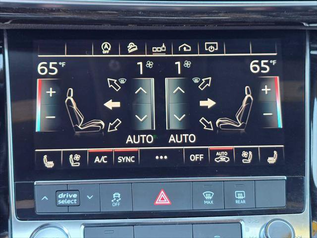 Used 2019 Audi Q8 Premium Plus w/ Premium Plus AWD/4WD image 31