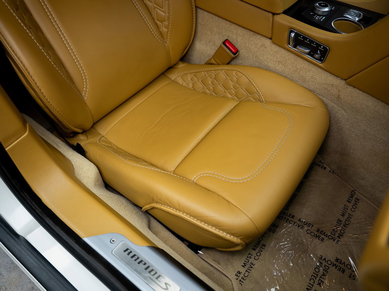 Used 2015 Aston Martin Rapide S RWD image 35