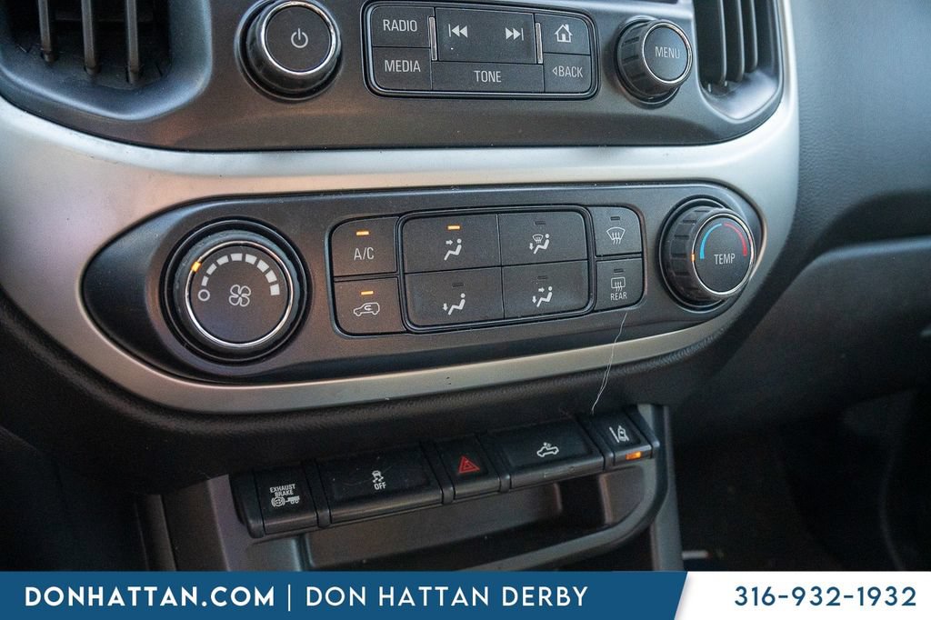 Used 2017 Chevrolet Colorado LT w/ LT Convenience Package RWD image 8