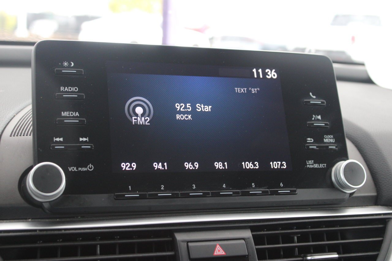 Used 2019 Honda Accord LX image 15