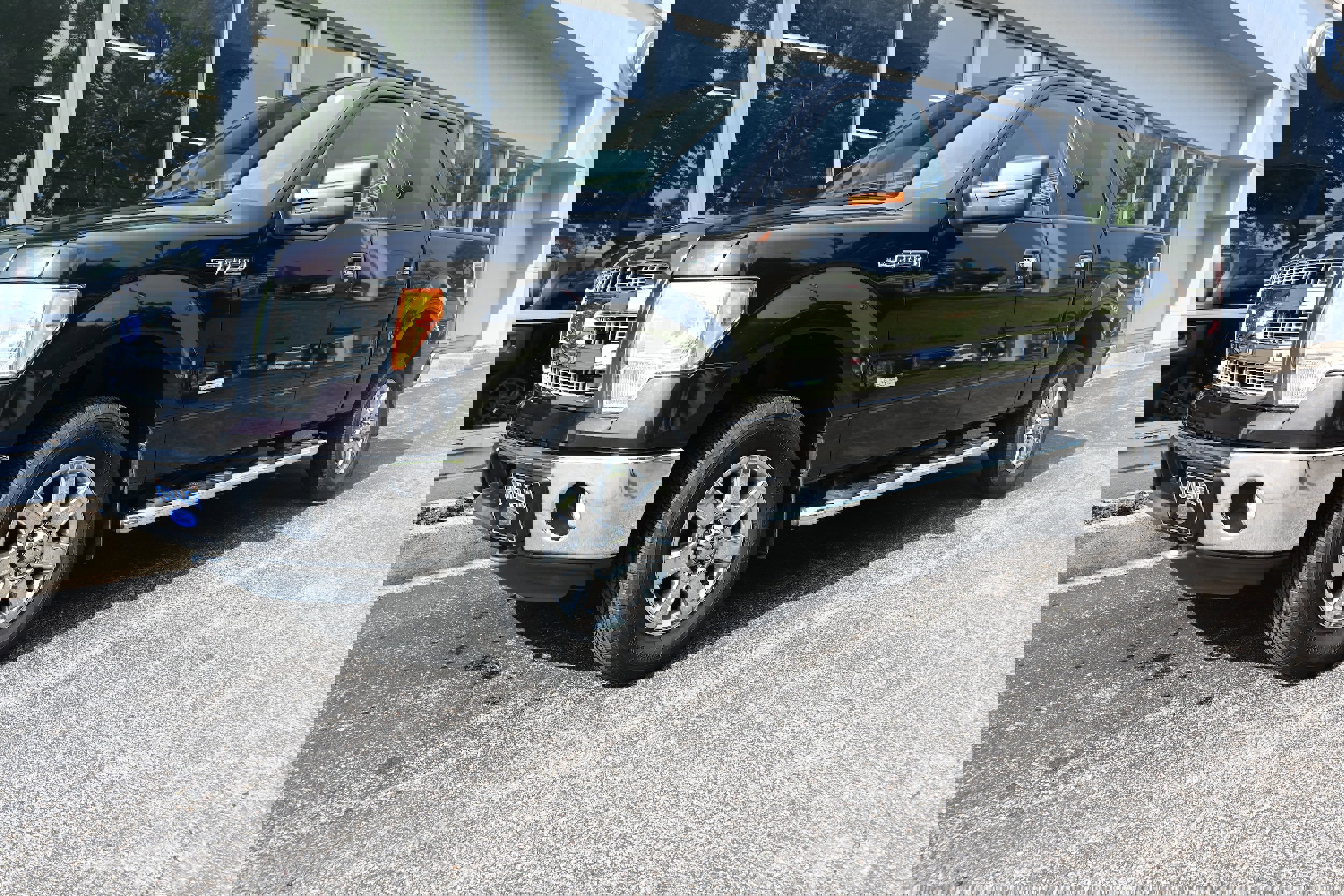 Used 2014 Ford F150 XLT w/ Equipment Group 302A Luxury