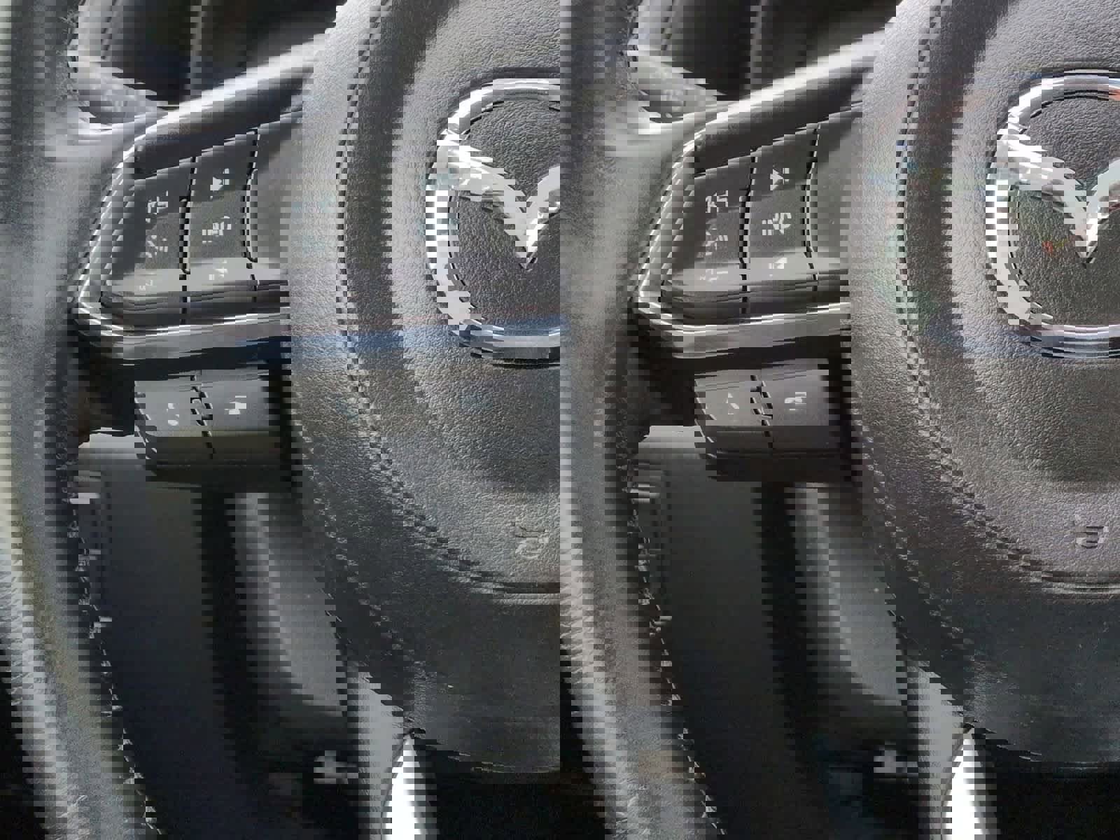 Used 2017 MAZDA MAZDA3 Touring image 26