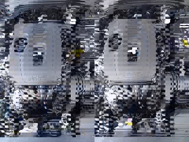 Used 2023 Kia Forte LXS image 33