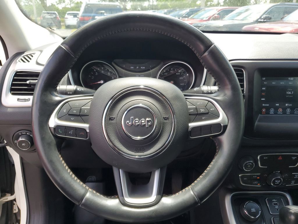 Used 2019 Jeep Compass Latitude image 16