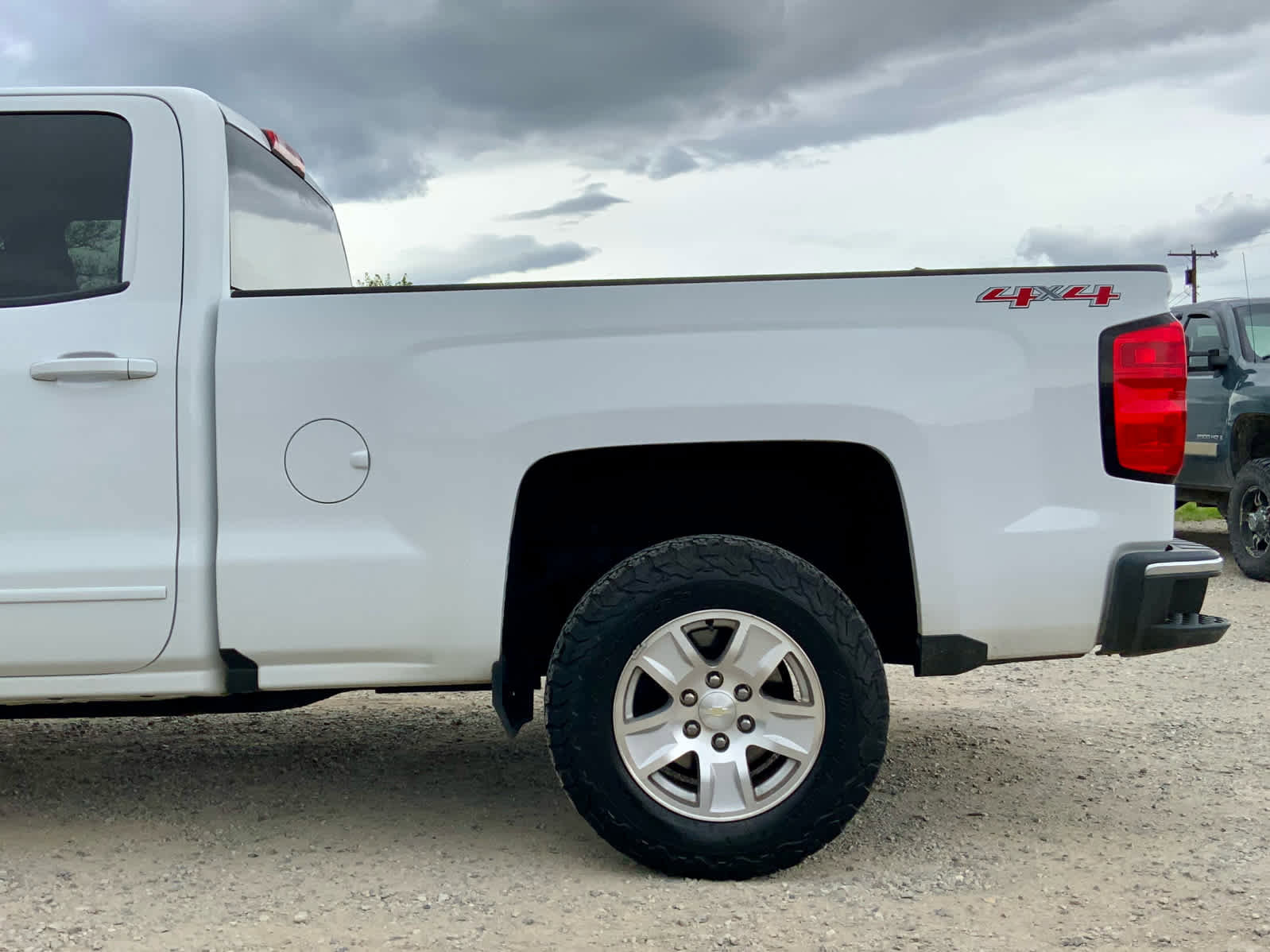 Used 2017 Chevrolet Silverado 1500 LT w/ Trailering Package AWD/4WD image 12