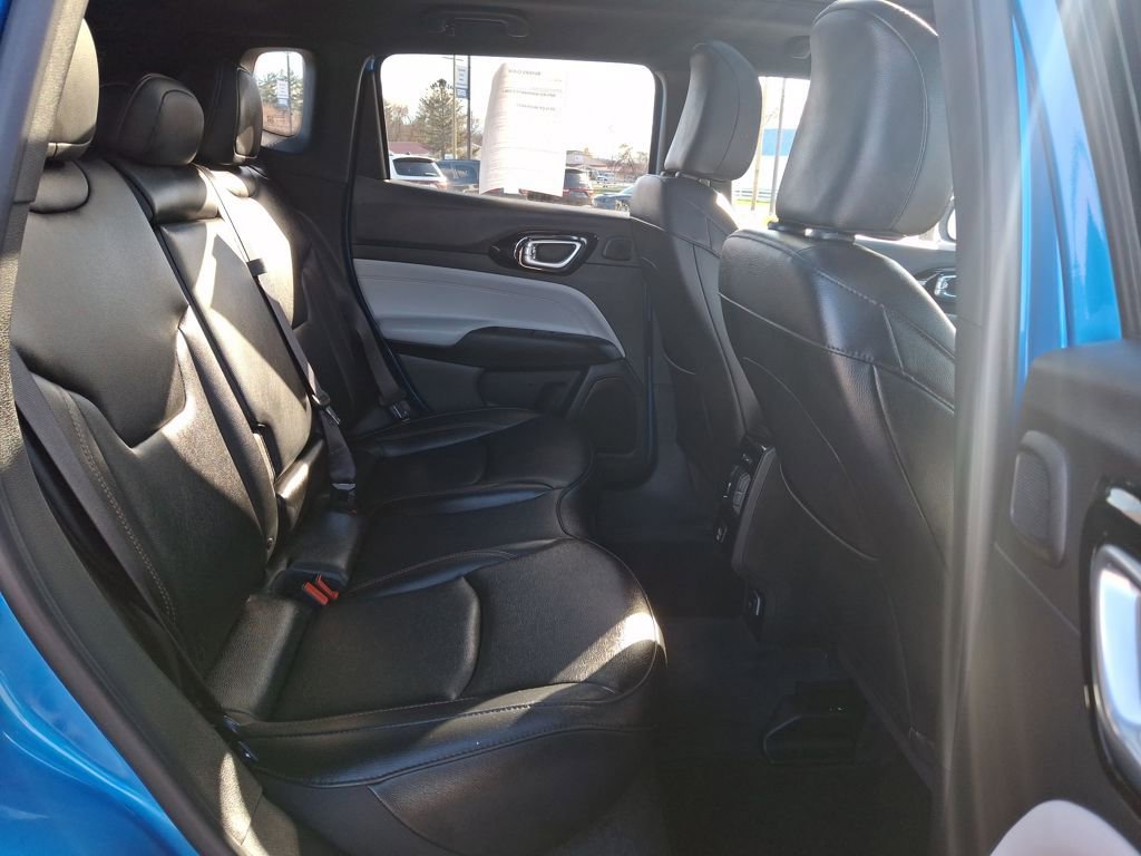 Used 2024 Jeep Compass Limited w/ Sun and Sound Group image 13