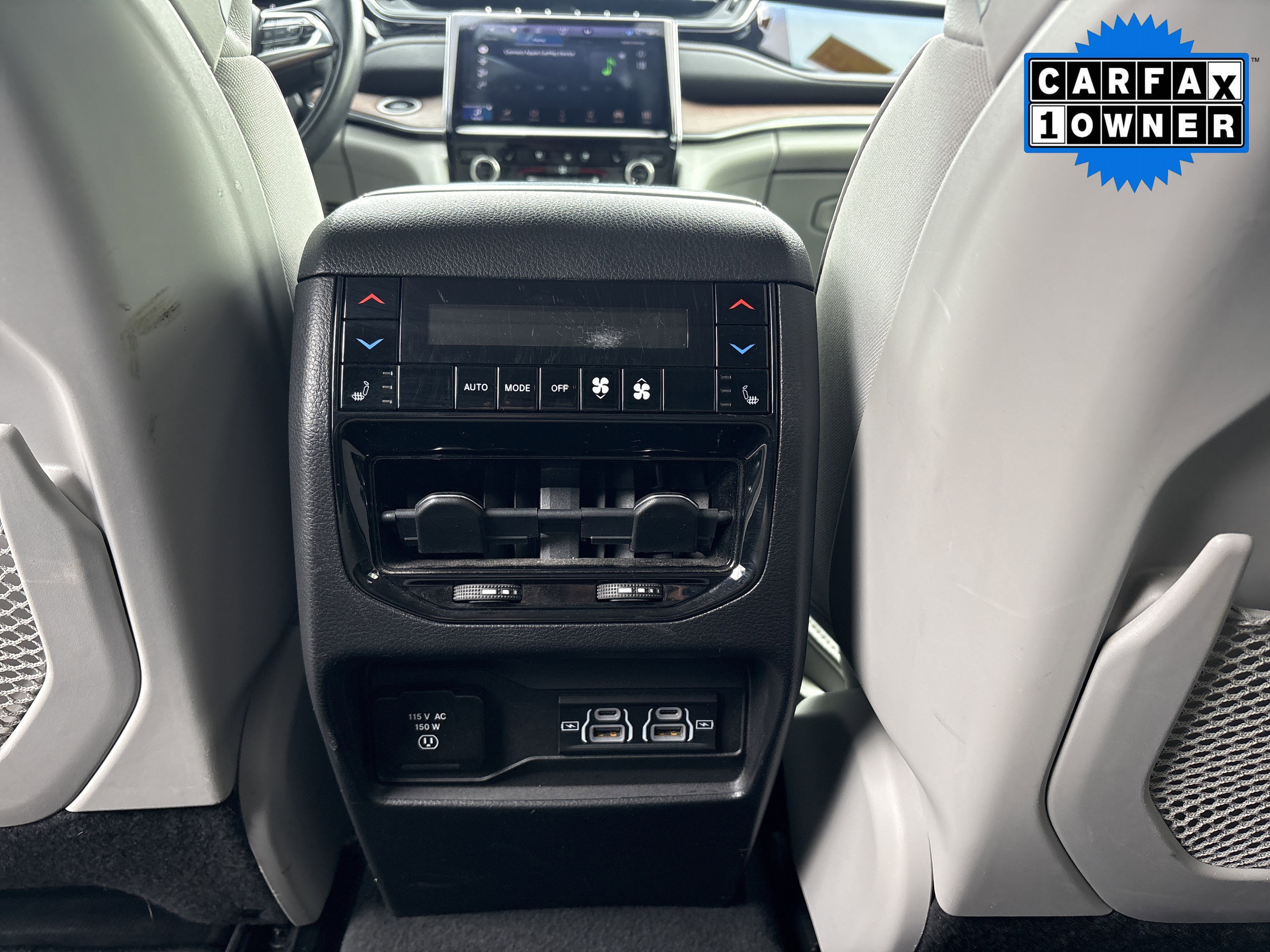 Used 2022 Jeep Grand Cherokee Summit w/ Adv Protech Group IV image 17