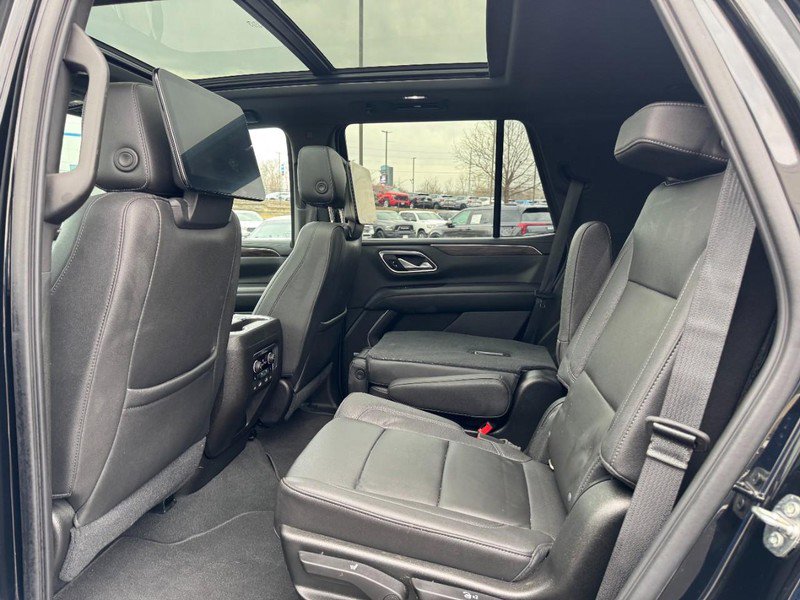 Used 2021 Chevrolet Tahoe Z71 w/ Luxury Package image 11