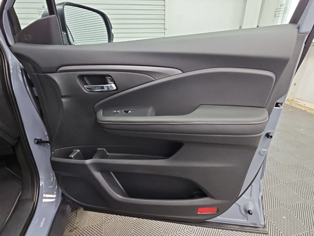 New 2026 Honda Ridgeline RTL image 40