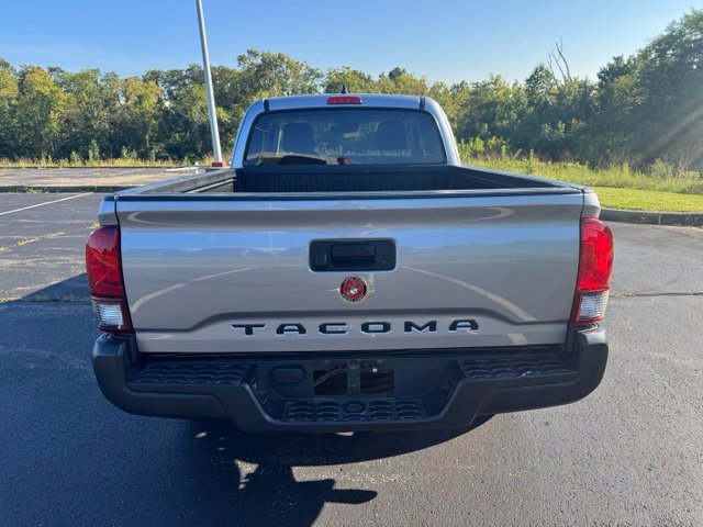 Used 2021 Toyota Tacoma SR RWD image 4