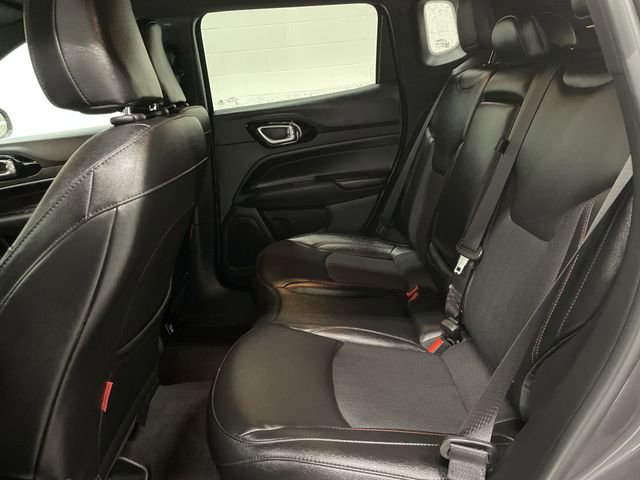 Used 2024 Jeep Compass Trailhawk image 16