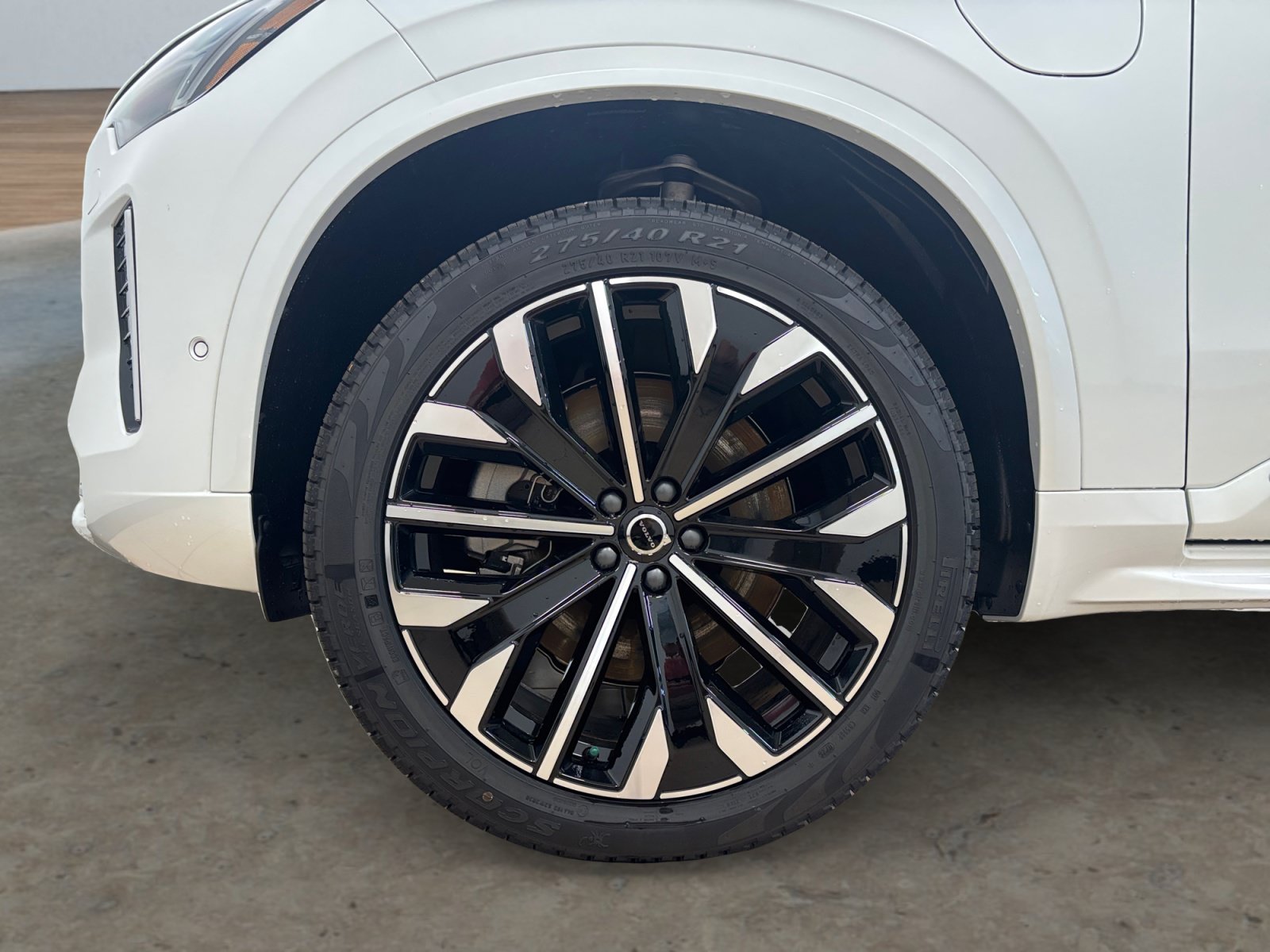 New 2026 Volvo XC90 T8 Ultra w/ Protection Package AWD/4WD image 43