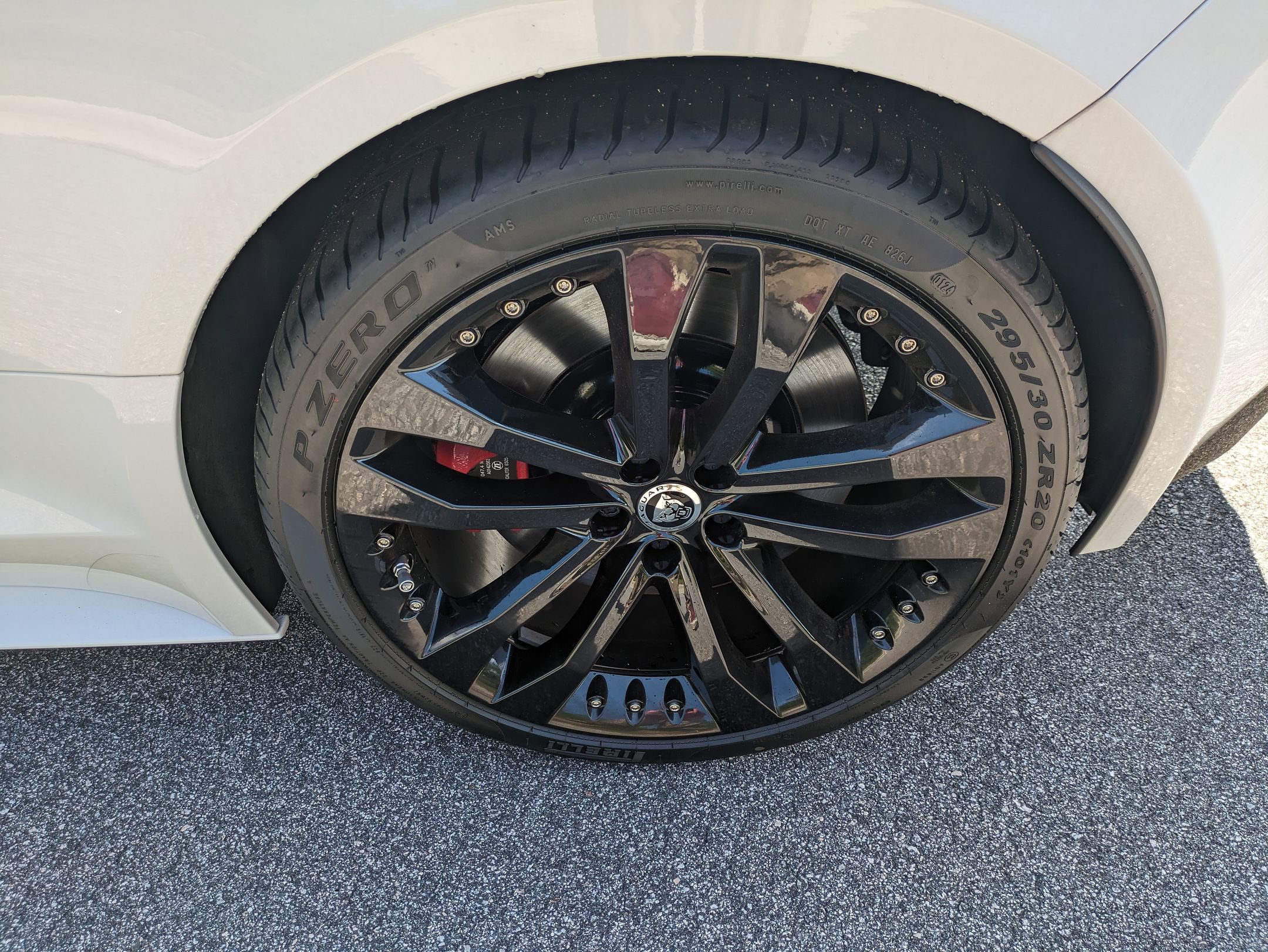 New 2024 Jaguar F-TYPE Coupe AWD image 27