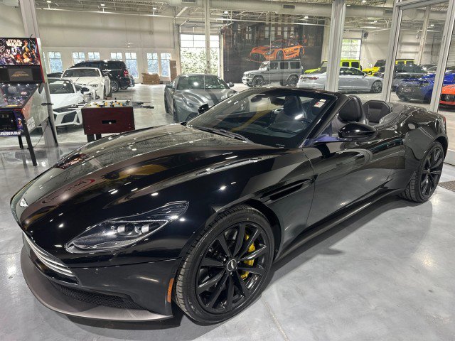 Used 2019 Aston Martin DB11 Volante RWD image 19
